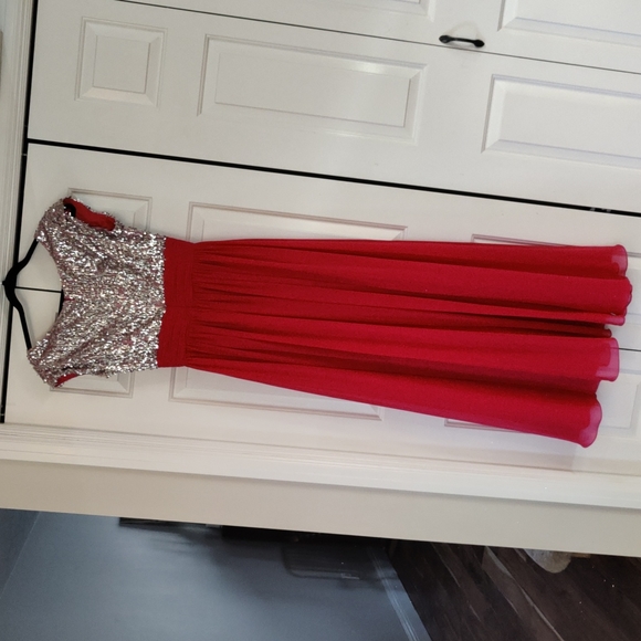 Pink formal dress - Picture 6 of 8